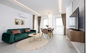 Lila Residence - By Solinis Homes